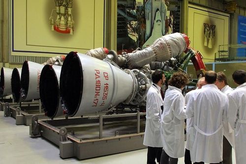 Nga và Mỹ có thể đàm phán lại về bàn giao động cơ tên lửa RD-180