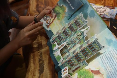 Những người trẻ mê vẽ Hà Nội
