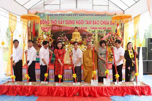 Động thổ xây dựng tam bảo ngôi chùa cổ trên quê Bác