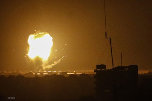 Israel cảnh báo đáp trả mạnh các vụ phóng rocket từ Dải Gaza