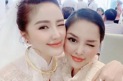 Chị dâu Bảo Thy khẳng định mình sở hữu nhan sắc đẹp tự nhiên, chỉ 'dao kéo' ở một điểm duy nhất
