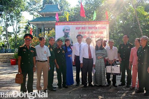 Họp mặt truyền thống cán bộ và lực lượng vũ trang Tỉnh ủy Biên Hòa (U3) - Phân khu 4