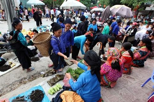 'Chợ vùng cao - Điểm hẹn Hoàng Su Phì, Hà Giang'