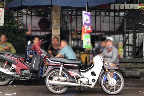 Nguy cơ bùng phát dịch Covid-19 nhưng còn tình trạng lơ là phòng, chống