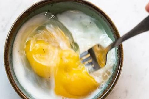 Làm bữa sáng siêu tốc cực ngon chỉ trong 5 phút bằng lò vi sóng