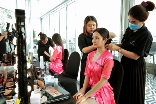 Ngọc Trinh đốt đuốc tìm 'thiên thần' thời trang