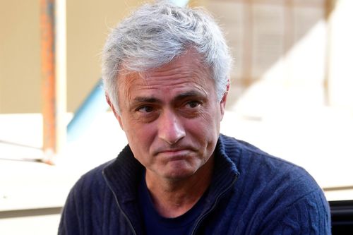 Tottenham có đúng khi sa thải Mourinho?