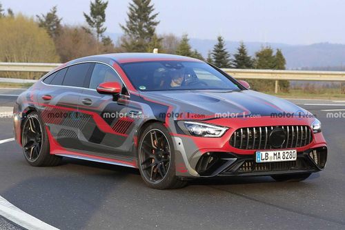 Siêu xe hybrid mới của Mercedes-AMG lộ ảnh chạy thử