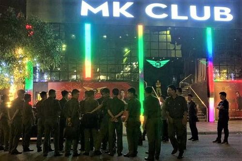 Hàng chục người dương tính với ma túy trong quán bar MK Club
