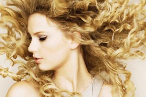 'Fearless Taylor's Version' của Taylor Swift: Xây lại một đỉnh cao