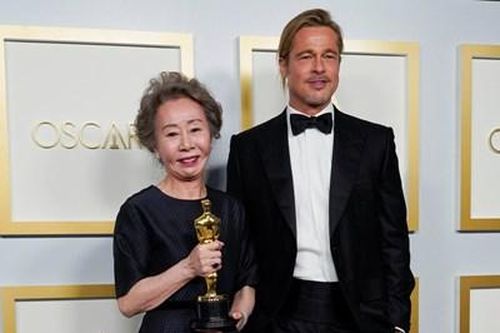 Phim 'Nomadland' chiến thắng lớn tại giải Oscar lần thứ 93