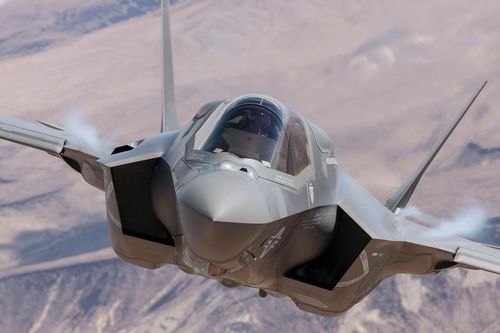 Mỹ sẵn sàng bán F-35 cho UAE, nhưng 'mua bia phải kèm lạc'