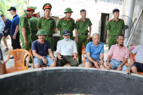 Quảng Bình: Bắt giữ 31 đối tượng đánh bạc bằng hình thức đá gà