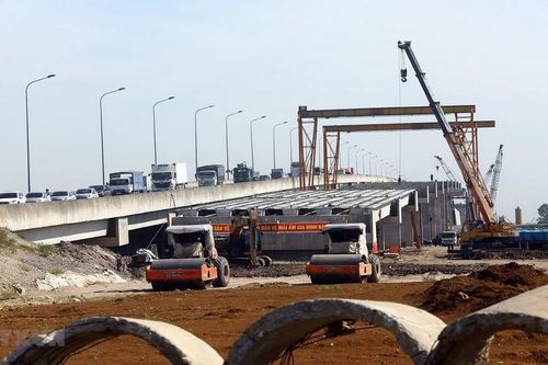 Báo cáo khó khăn, vướng mắc trong việc giao và giải ngân kế hoạch đầu tư vốn ngân sách nhà nước năm 2021