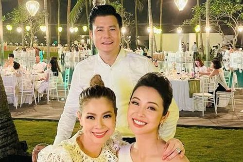Bức ảnh Quang Dũng cùng tình cũ Thanh Thảo và vợ cũ Jennifer Phạm gây 'sốt'