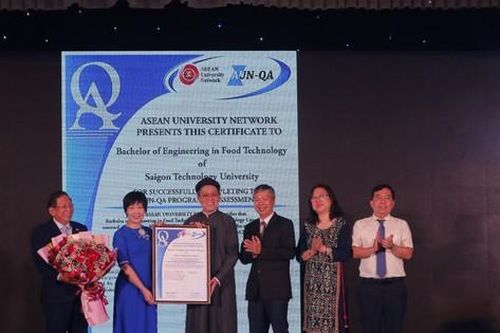 Ngành Công nghệ Thực phẩm của STU đạt tiêu chuẩn chất lượng AUN-QA