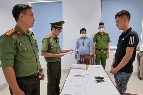 Bắt giam 14 đối tượng tổ chức cho người Trung Quốc nhập cảnh trái phép