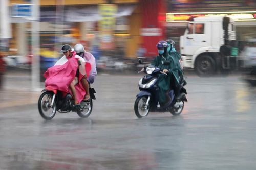 Thời tiết dịp nghỉ lễ 30/4-1/5: Mưa dông, lốc, sét, mưa đá diễn ra nhiều nơi