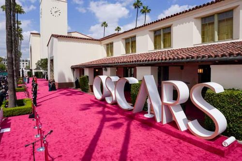 'Thảm đỏ' trở lại lễ trao giải Oscar 2021
