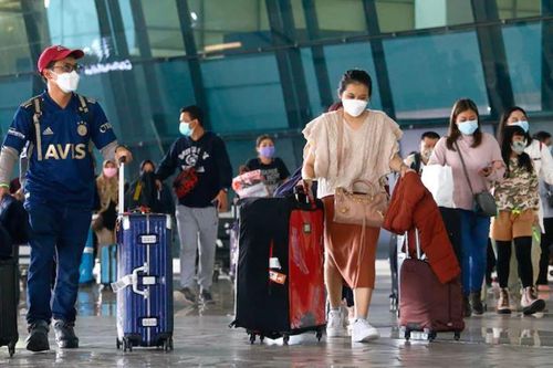 Người giàu tháo chạy khỏi Ấn Độ, giá vé máy bay và nhu cầu thuê phi cơ tư nhân tăng vọt