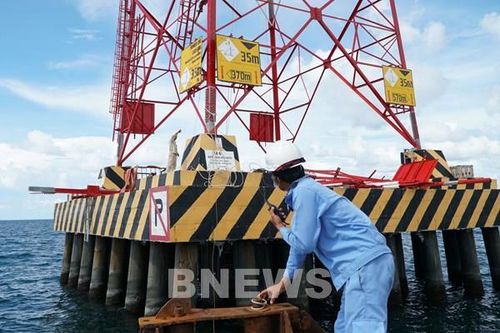 Tập trung sớm hoàn thành đường dây 220kV Kiên Bình - Phú Quốc
