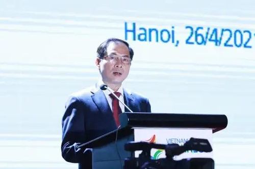 Bộ trưởng Bộ Ngoại giao: Chính sách thu hút FDI phải đổi mới mạnh mẽ