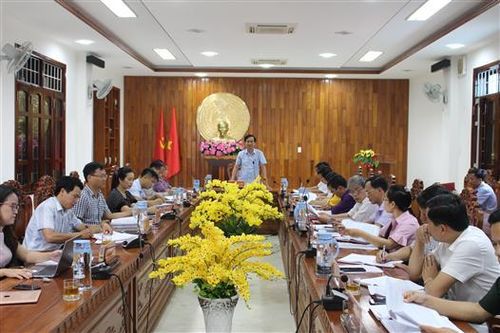 Ban Thường vụ Tỉnh ủy giám sát việc xây dựng các chương trình, quy chế sau đại hội tại Thị ủy Quảng Trị