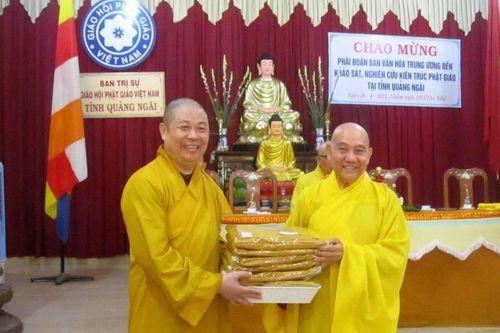 Quảng Ngãi: Ban Văn hóa Trung ương thăm, tìm hiểu Phật giáo địa phương