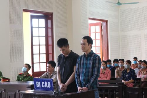 Cái kết 'đắng' cho hai thanh niên rủ nhau mua ma túy về dùng