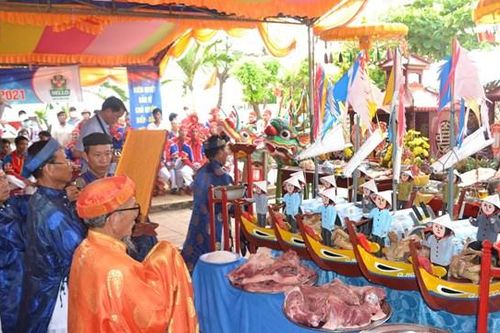 Khao lề thế lính là nghi lễ thiêng liêng tri ân Hùng binh Hoàng Sa