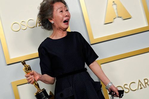 Tổng thống Hàn Quốc chúc mừng diễn viên đoạt giải Oscar