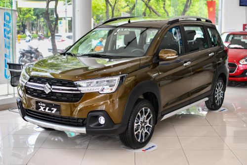 Hai ôtô bán chạy của Suzuki tại Việt Nam khan hàng vì thiếu linh kiện