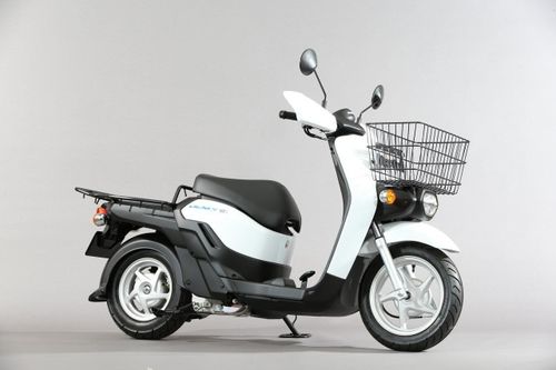 Ba mẫu xe máy điện của Honda có thiết kế giống với xe xăng