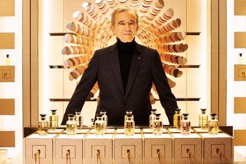 Ông chủ tập đoàn xa xỉ LVMH gây dựng đế chế thế nào?