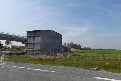Cần Thơ: Xử lý nghiêm việc buông lỏng quản lý, vi phạm trật tự xây dựng