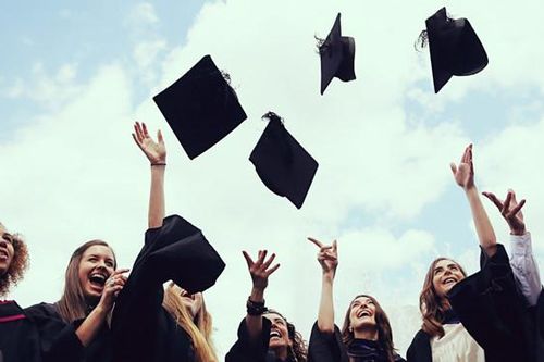 Quảng Ngãi: Sẽ khởi kiện những người không trả đủ kinh phí đào tạo nhân tài