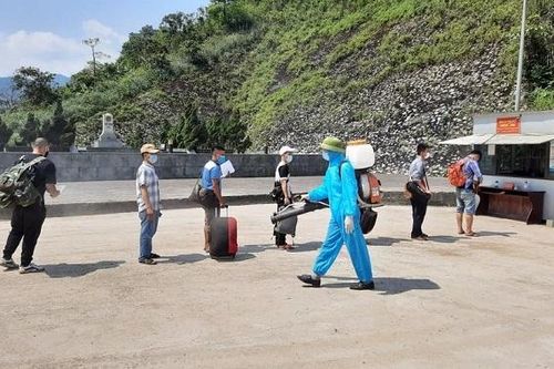 Hà Tĩnh: Siết chặt kiểm soát dịch Covid-19 tại Cửa khẩu Quốc tế Cầu Treo