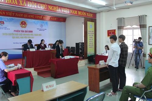 Tuyên truyền kiến thức pháp luật bằng hình thức sân khấu hóa