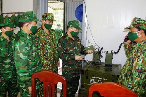 Hà Tĩnh: Bộ đội biên phòng căng mình chống dịch
