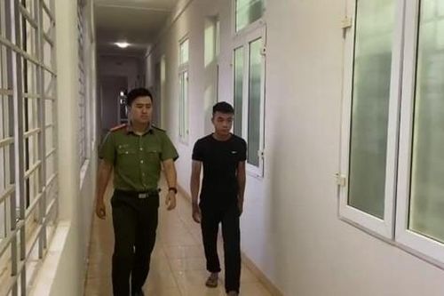 Đắk Lắk: Triệu tập thanh niên lăng mạ công an trên mạng xã hội