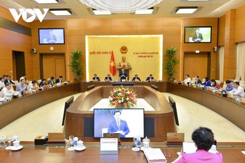 Thông qua Nghị quyết điều chỉnh địa giới Hà Nội, Thanh Hóa, Đồng Nai, Tuyên Quang