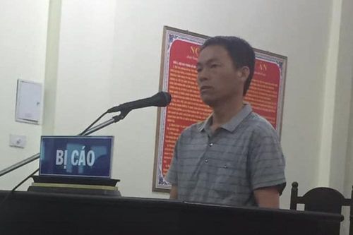 Lĩnh án vì xẻ gỗ sa mu về làm nhà