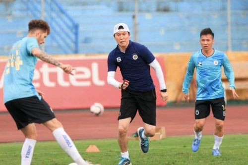Hà Nội FC và Sài Gòn FC lại 'chạy theo' lịch đá AFC Cup 2021