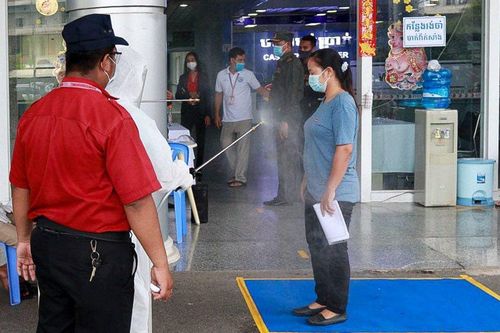 Bên trong Bệnh viện Chợ Rẫy Phnom Penh tại tâm dịch Covid-19