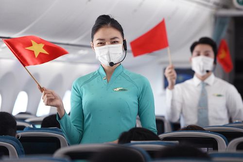 Giá vé bay sát lễ 30/4 - 1/5 hạ nhiệt