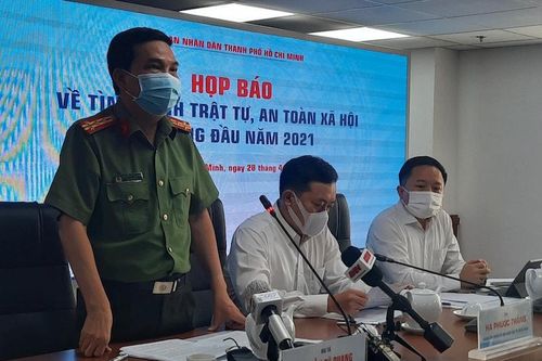 700 người bị mất 200 tỷ đồng trong vụ sập sàn Coolcat