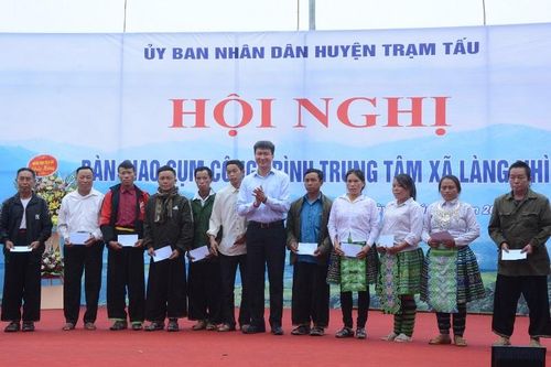 Bàn giao cụm công trình hơn 23 tỷ đồng cho đồng bào vùng cao Yên Bái