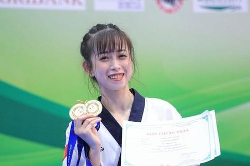 Nhan sắc tươi tắn của 'hoa khôi' Taekwondo tham gia ứng cử đại biểu HĐND TP. HCM.
