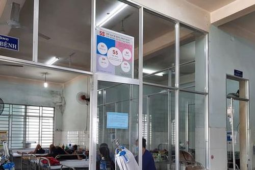 Quảng Nam: Hàng chục người dân nhập viện vì ngộ độc thức ăn