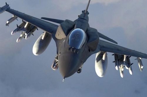 Tiêm kích F-16V của Mỹ 'ăn đứt' J-10 của Trung Quốc ở điểm nào?
